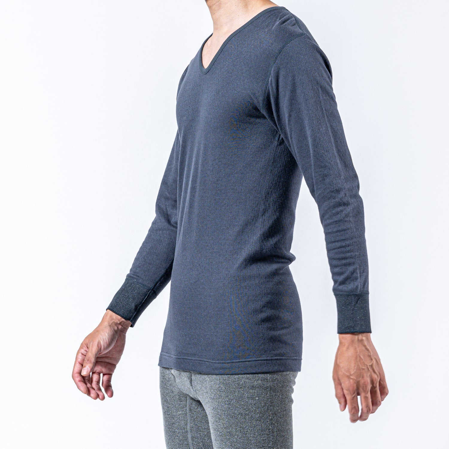 Aquascutum アクアスキュータム 長袖U首 綿接結天竺 - トップス RENOWNINX ONLINE SHOP