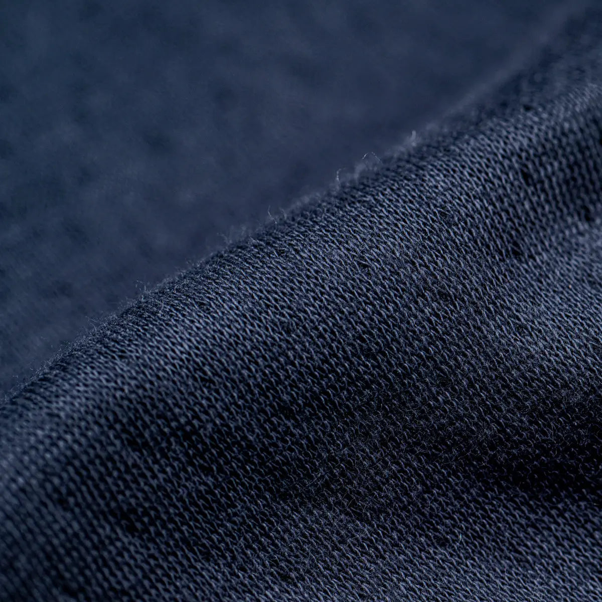 Aquascutum アクアスキュータム インナー 長袖U首 綿接結天竺 - トップス RENOWNINX ONLINE SHOP