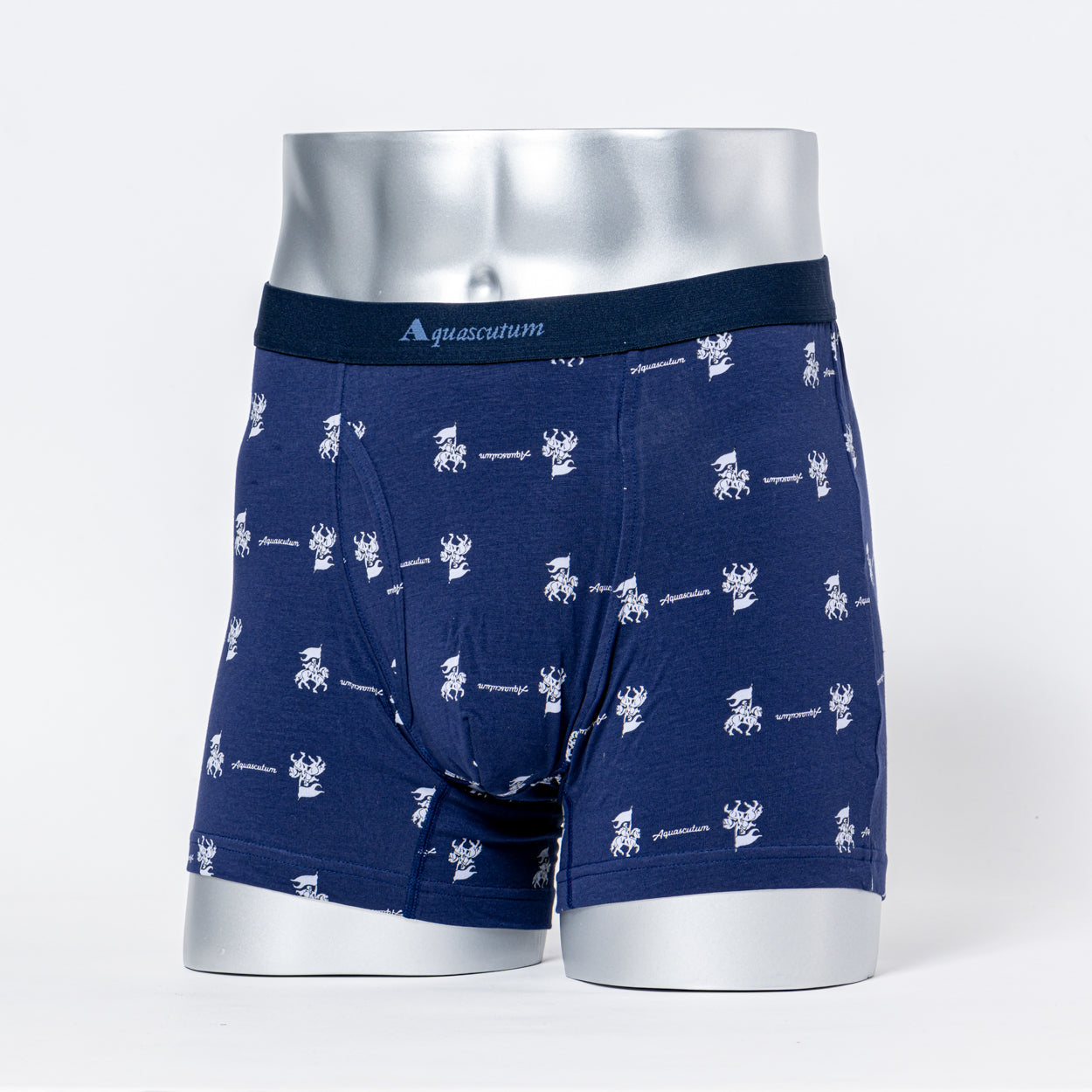 Aquascutum アクアスキュータム ニューライン ボクサー 25FW 騎馬隊 - パンツ Navy / LL RENOWNINX ONLINE SHOP