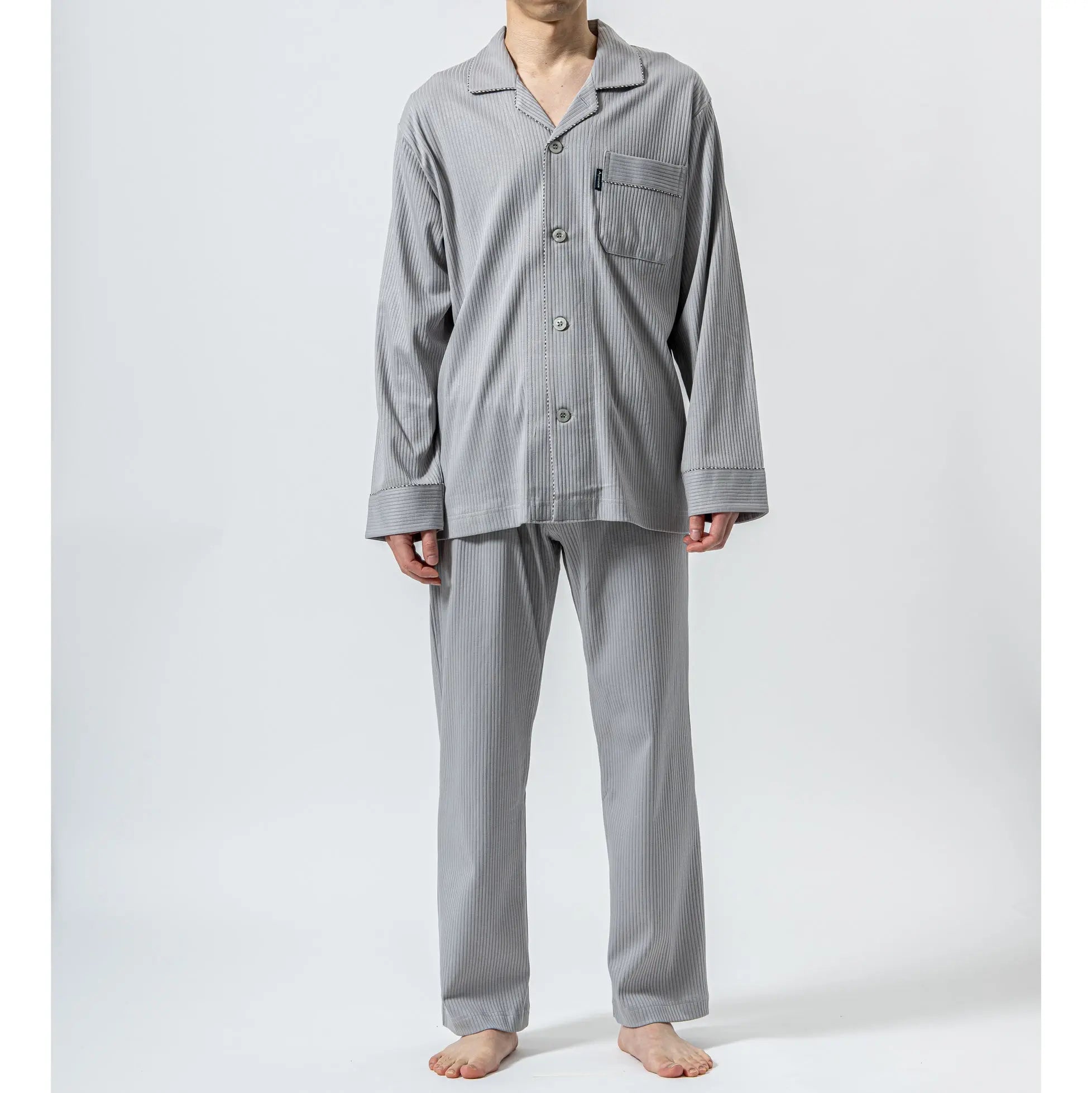 Aquascutum アクアスキュータム パジャマ 針抜きスムース無地 - パジャマ RENOWNINX ONLINE SHOP