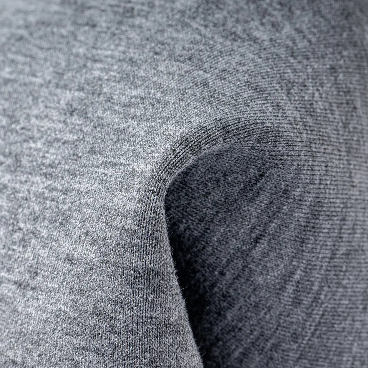 Aquascutum アクアスキュータム ハイネックトップス TR Cカードボード無地ヘンリー - ルームウェア RENOWNINX ONLINE SHOP