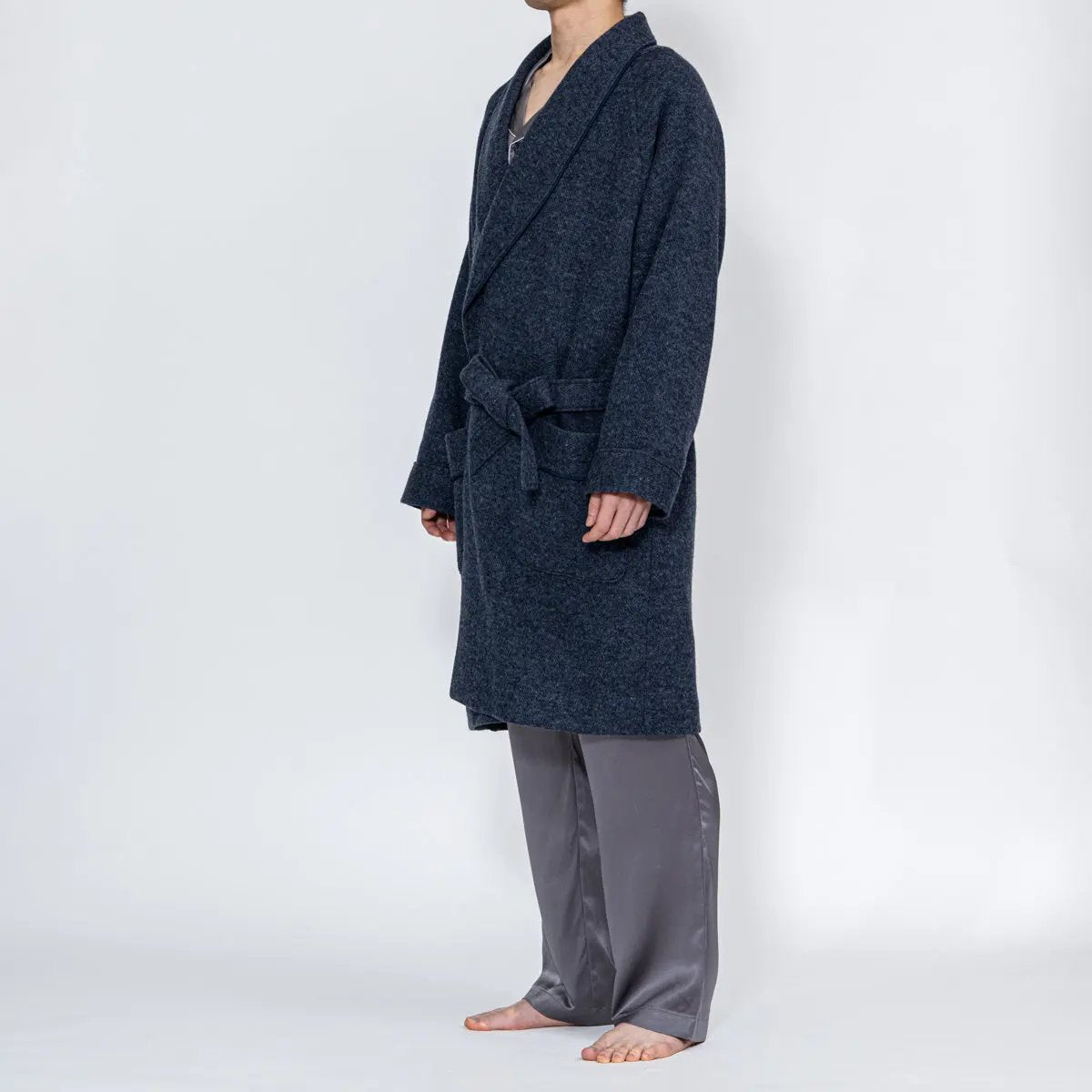 Aquascutum アクアスキュータム ウールダブルニット杢無地ミドルガウン - ガウンはおりもの RENOWNINX ONLINE SHOP