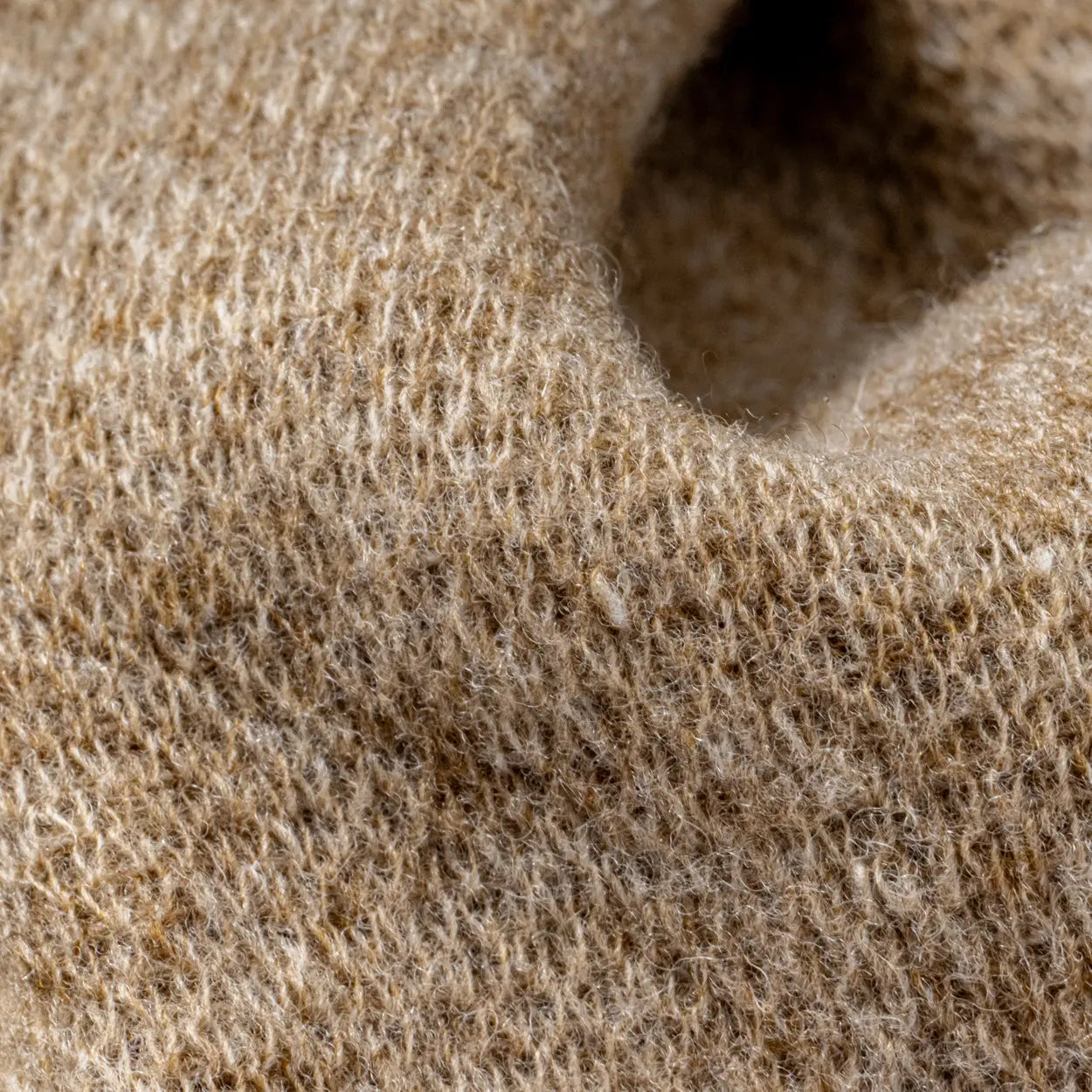 Aquascutum アクアスキュータム ウールダブルニット杢無地ミドルガウン - ガウンはおりもの RENOWNINX ONLINE SHOP