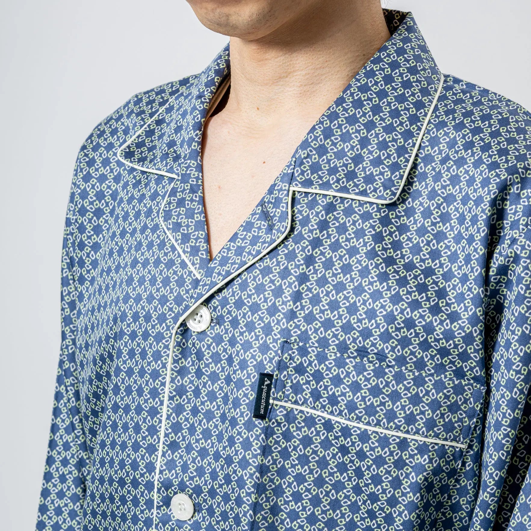 Aquascutum アクアスキュータム 超長綿40サテンプリント小紋 - パジャマ RENOWNINX ONLINE SHOP