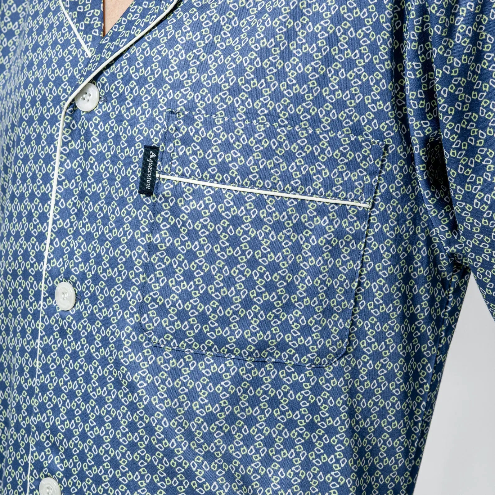 Aquascutum アクアスキュータム 超長綿40サテンプリント小紋 - パジャマ RENOWNINX ONLINE SHOP