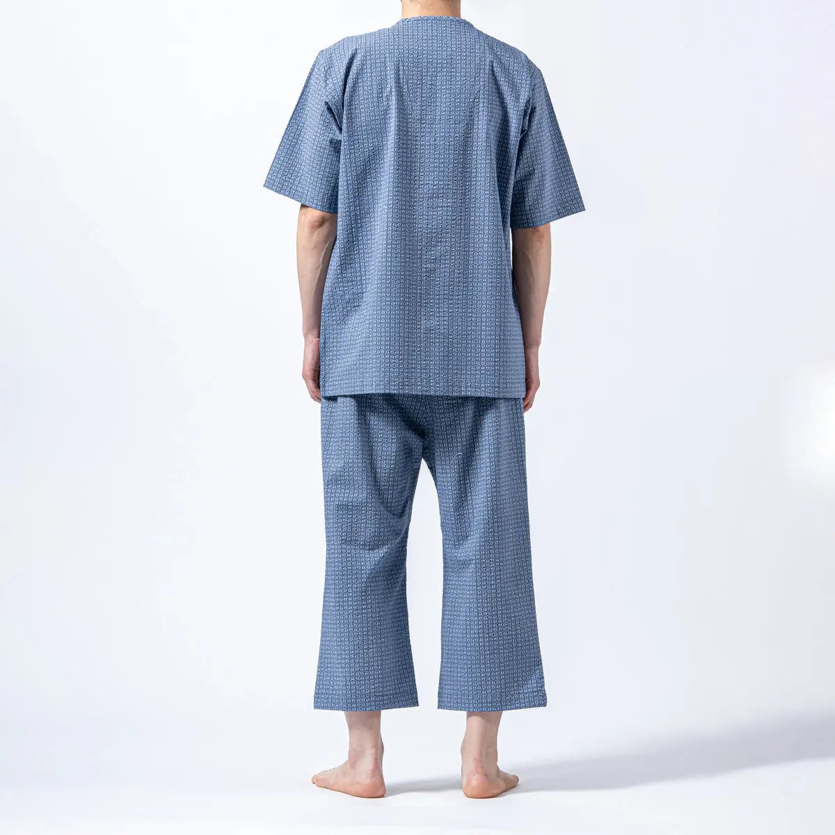 Aquascutum アクアスキュータム パジャマ 60リップルプリントアップル 半袖7分パンツ衿なしV - パジャマ RENOWNINX ONLINE SHOP