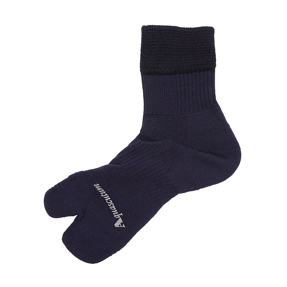 Aquascutum アクアスキュータム ニューライン ソックス ソフトくちゴム スポーツ二股 - カジュアルソックス  RENOWNINX ONLINE SHOP