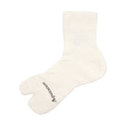 Aquascutum アクアスキュータム ニューライン ソックス ソフトくちゴム スポーツ二股 - カジュアルソックス  RENOWNINX ONLINE SHOP