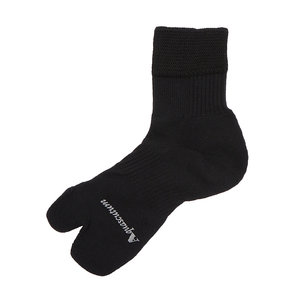Aquascutum アクアスキュータム ニューライン ソックス ソフトくちゴム スポーツ二股 - カジュアルソックス  RENOWNINX ONLINE SHOP