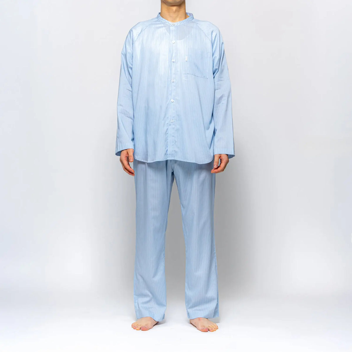 Nemurino パジャマ サテンストライプ スタンドネック BACKキリカエ - パジャマ RENOWNINX ONLINE SHOP