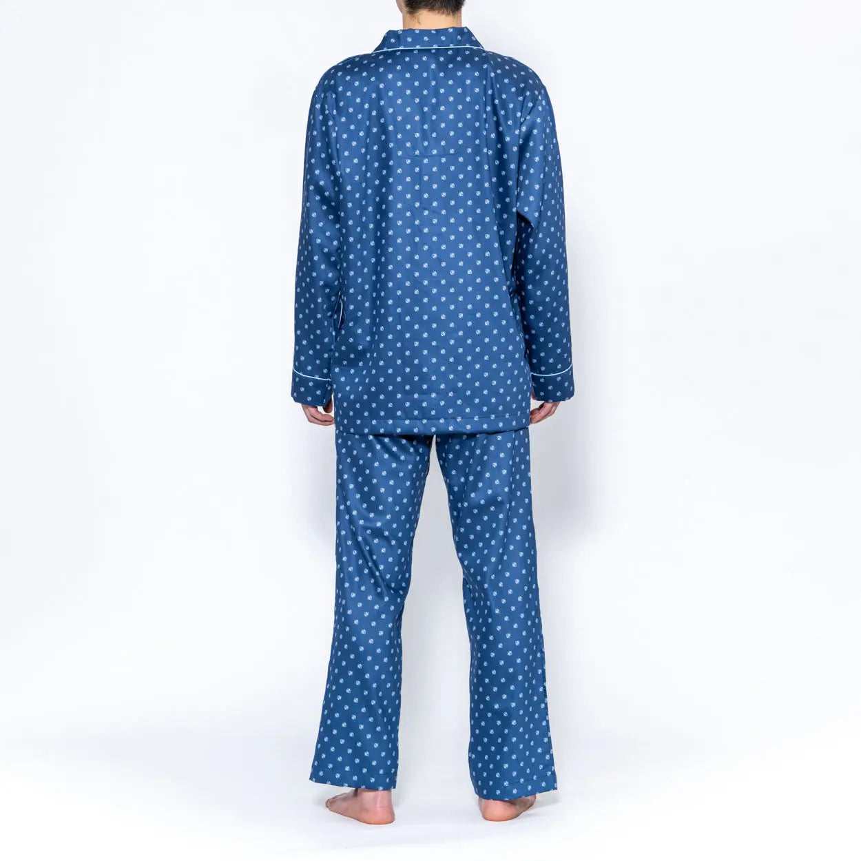 Aquascutum アクアスキュータム パジャマ 超長綿 サテンプリント AQ - パジャマ RENOWNINX ONLINE SHOP