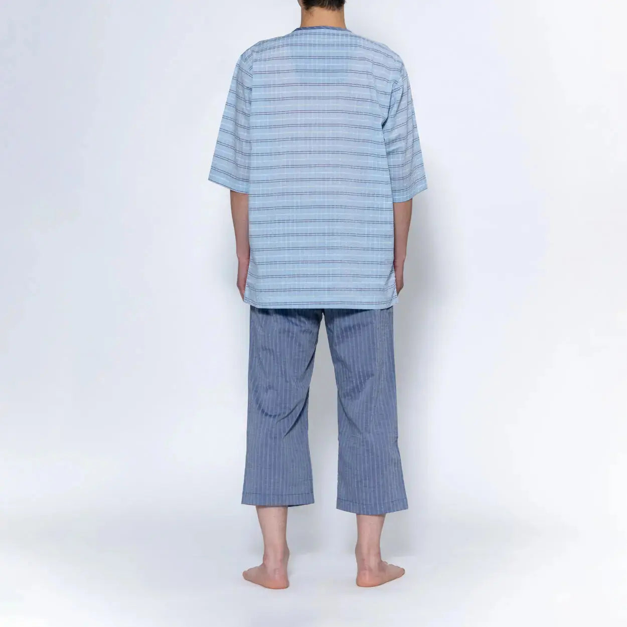 Aquascutum アクアスキュータム パジャマ 吸水速乾サッカーボーダー 無地6分袖7分パンツ 衿なしV - パジャマ RENOWNINX ONLINE SHOP