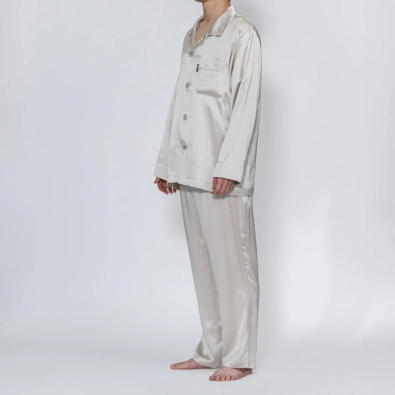 Aquascutum シルクサテン無地
