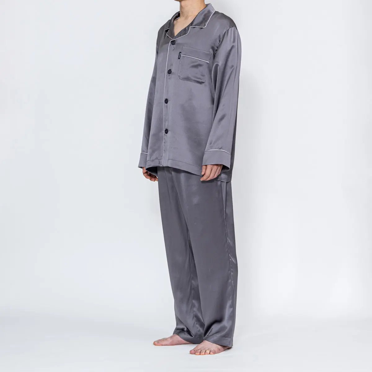 Aquascutum アクアスキュータム  シルクサテン無地 - パジャマ  RENOWNINX ONLINE SHOP