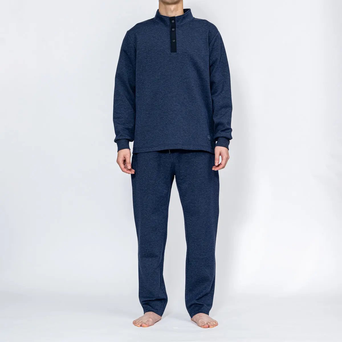 Aquascutum アクアスキュータム TR Cカードボード無地ヘンリー