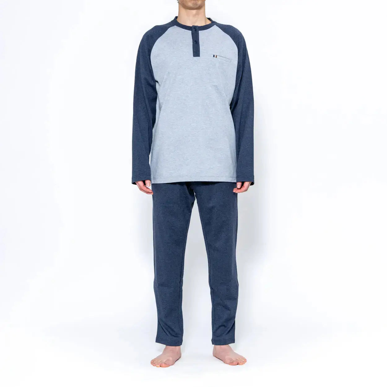 Aquascutum アクアスキュータム ボトムス 天竺無地イージーパンツ
