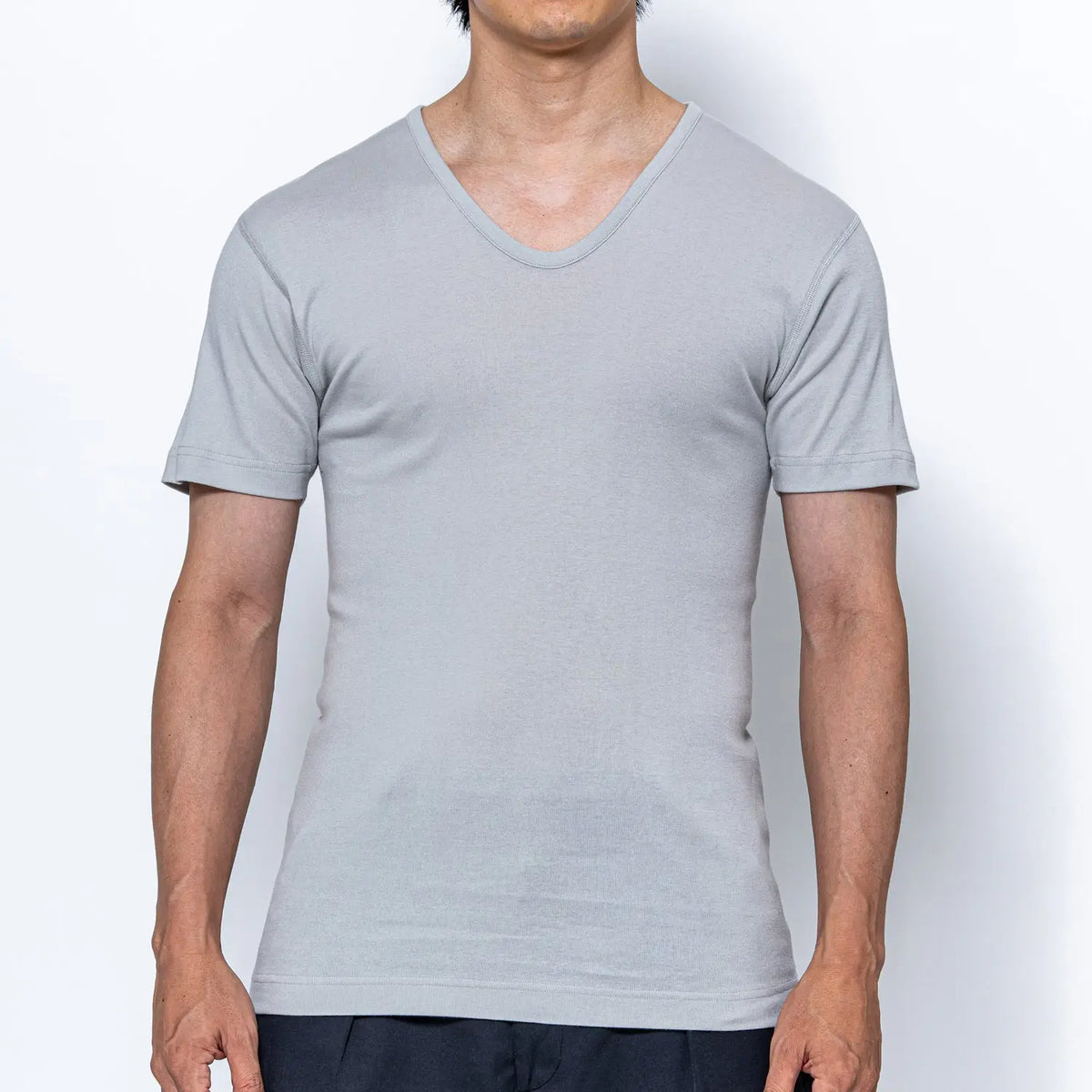 Aquascutum アクアスキュータムクラシックライン 半袖U首 柔らか綿 - トップス  RENOWNINX ONLINE SHOP
