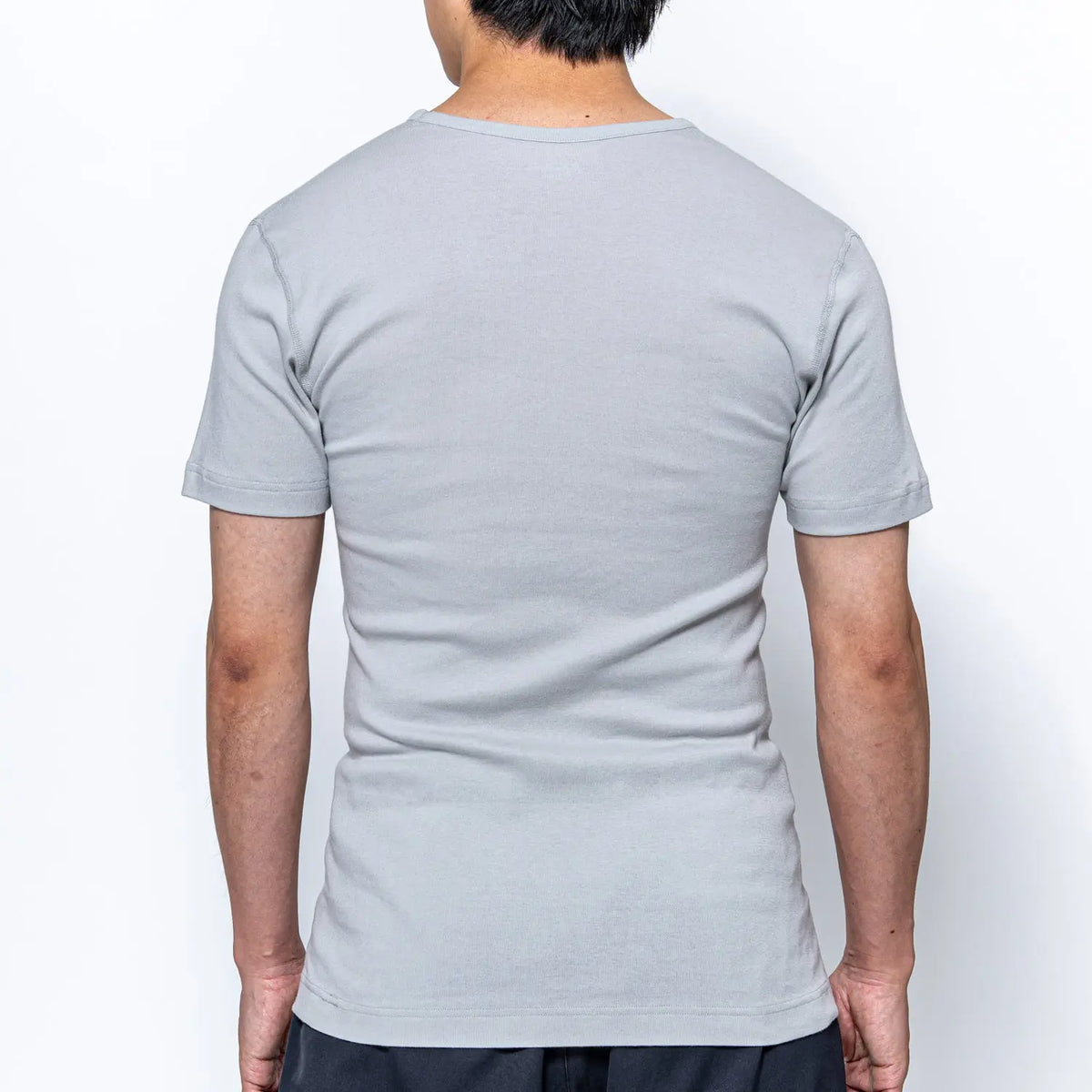 Aquascutum アクアスキュータムクラシックライン 半袖U首 柔らか綿 - トップス  RENOWNINX ONLINE SHOP