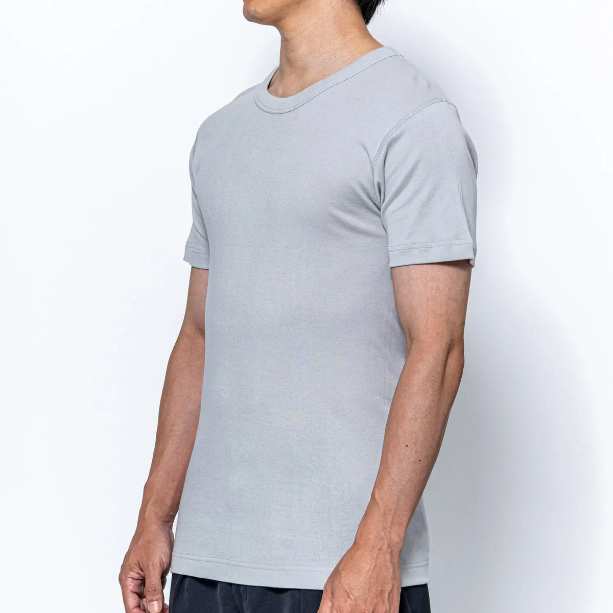 Aquascutum アクアスキュータムクラシックライン 半袖丸首 柔らか綿 - トップス  RENOWNINX ONLINE SHOP