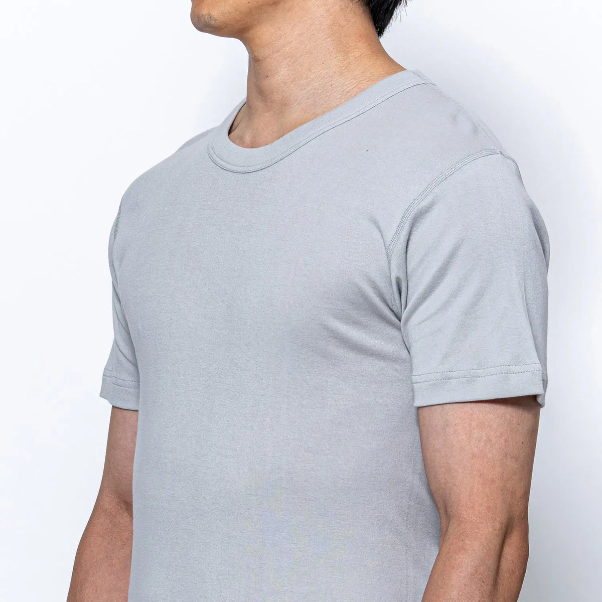 Aquascutum アクアスキュータムクラシックライン 半袖丸首 柔らか綿 - トップス  RENOWNINX ONLINE SHOP
