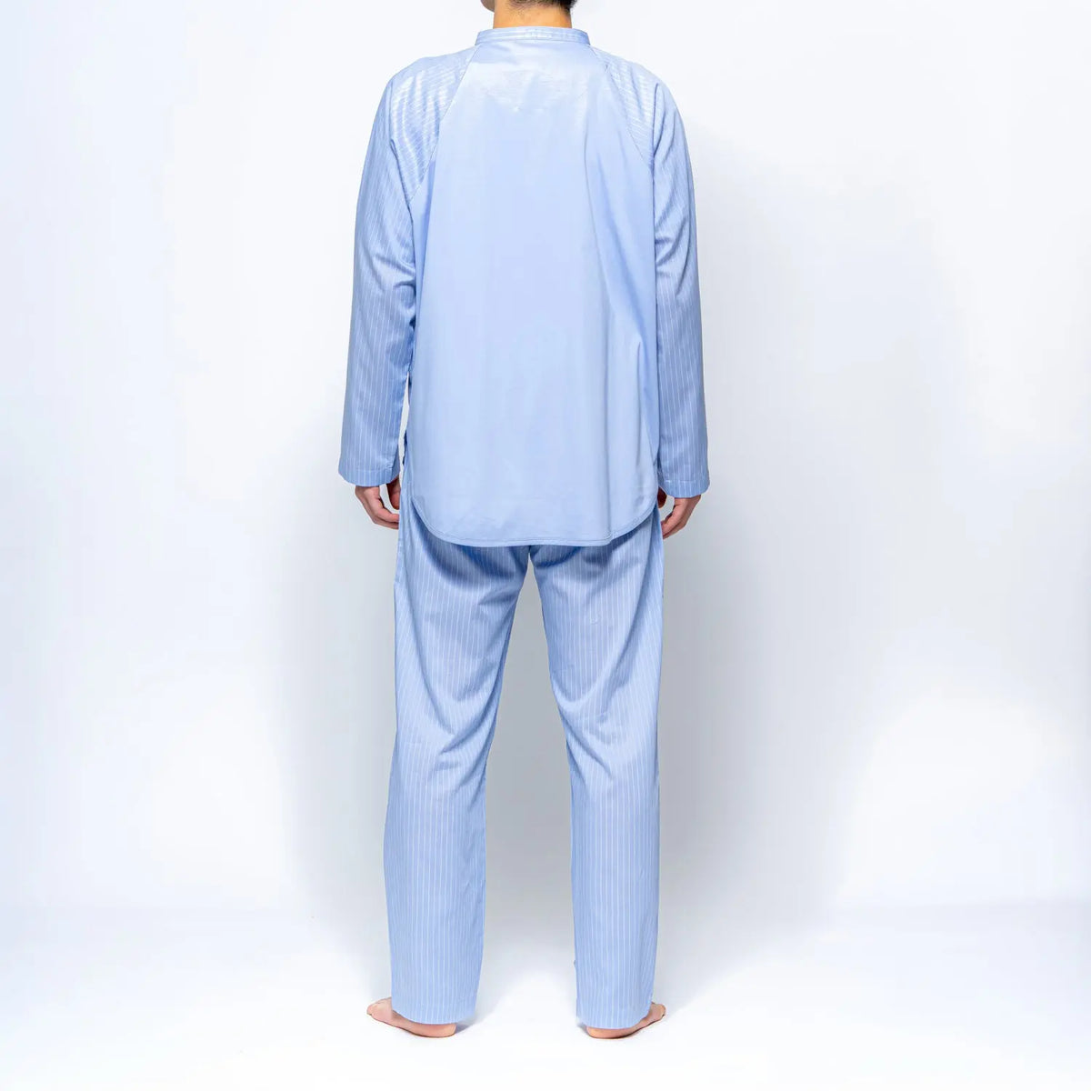 Nemurino パジャマ サテンストライプ スタンドネック BACKキリカエ - パジャマ  RENOWNINX ONLINE SHOP