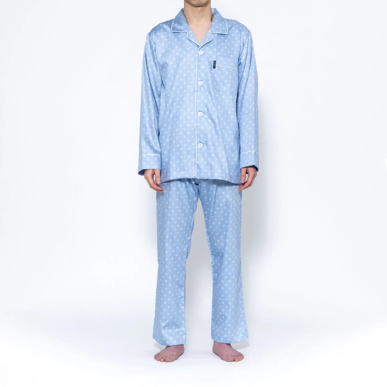 Aquascutum アクアスキュータム パジャマ 超長綿 サテンプリント AQ - パジャマ  RENOWNINX ONLINE SHOP