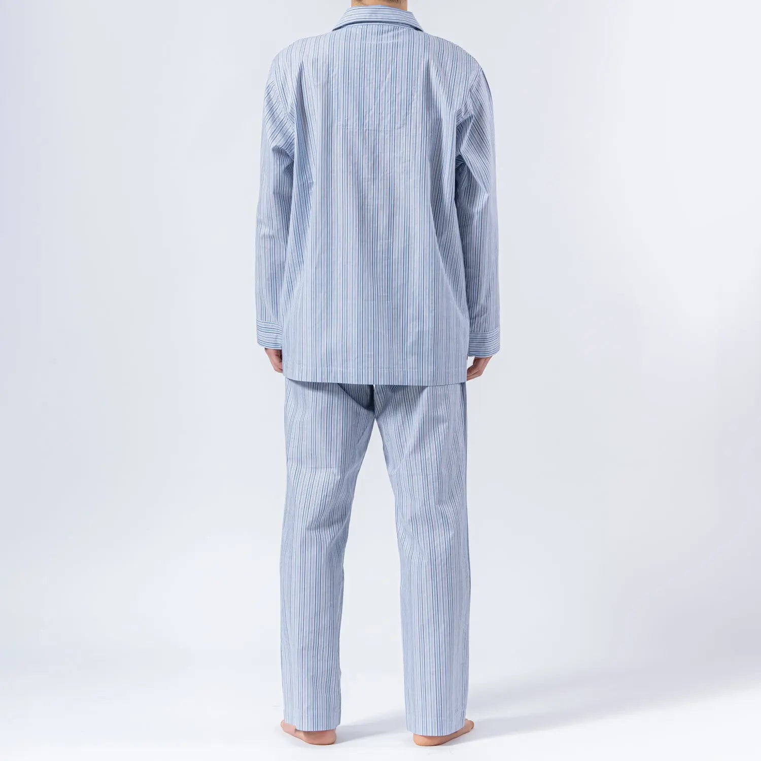 Aquascutum アクアスキュータム パジャマ ローンサテンストライプ - パジャマ  RENOWNINX ONLINE SHOP