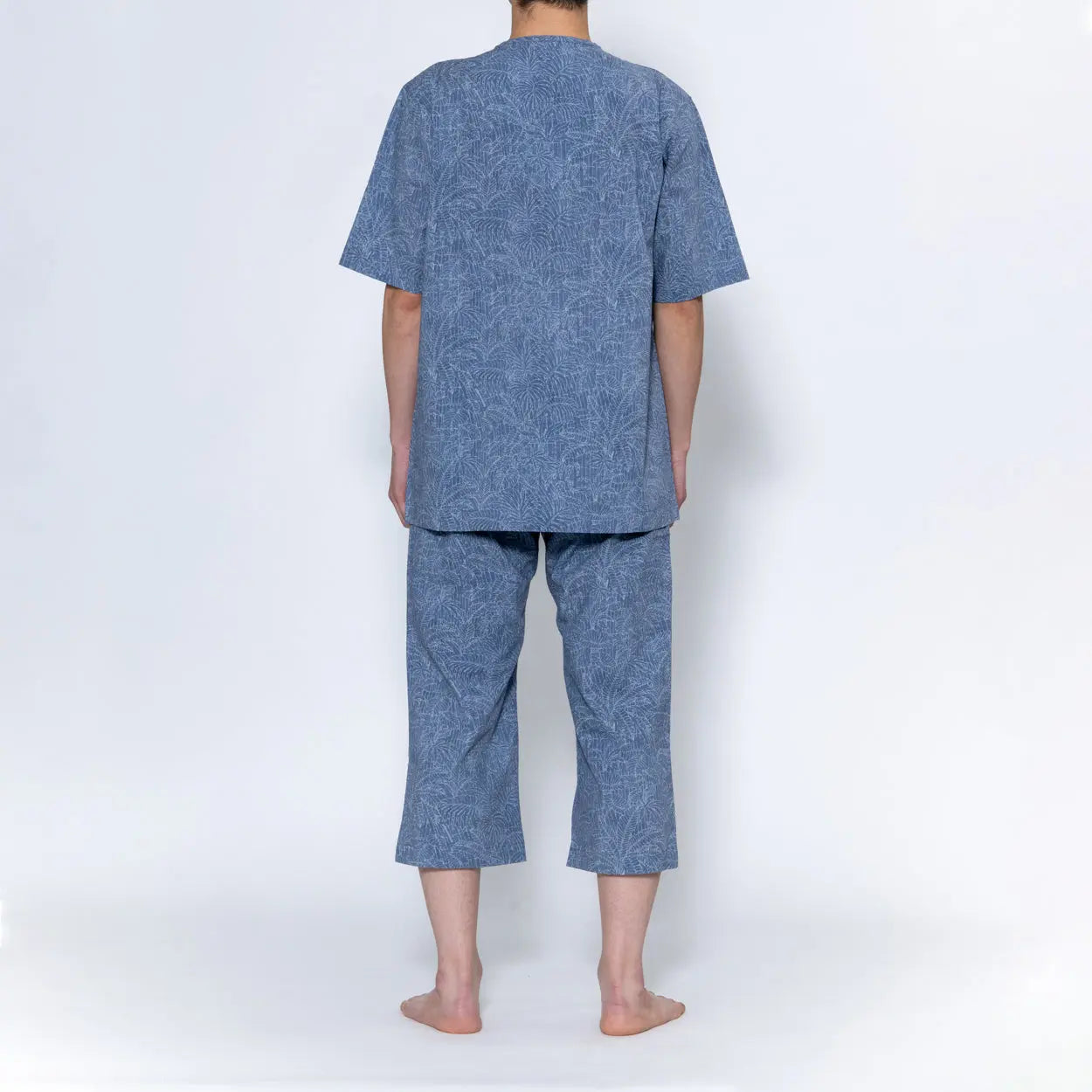 Aquascutum アクアスキュータム パジャマ 60リップルボタニカルプリント 半袖7分パンツ 衿なしV - パジャマ  RENOWNINX ONLINE SHOP